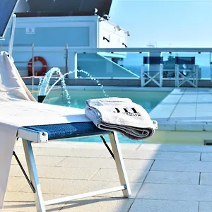 Mare 3*, Riccione Italië